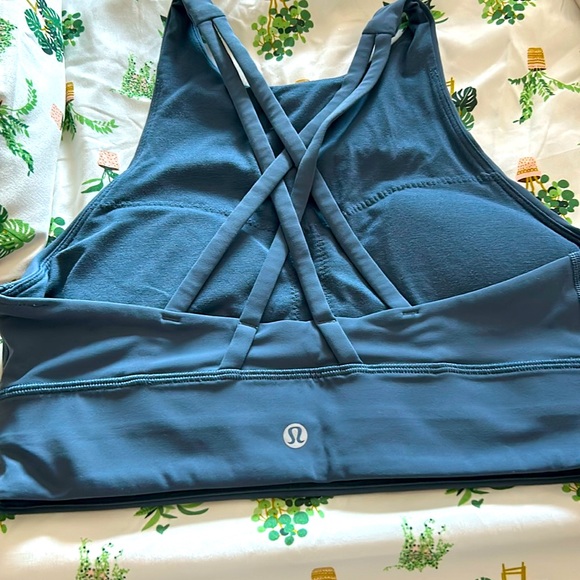 lululemon athletica Accessories - Lululemon sport bra